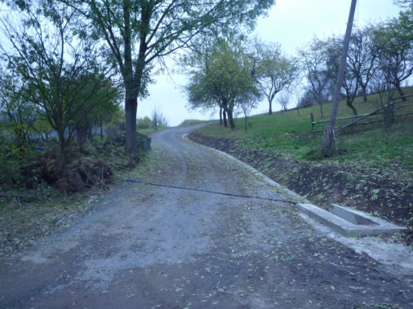 TM Stav, spol. s r.o. - Hlavní polní cesta,vedlejší polní cesta