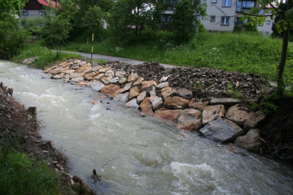 TM Stav, spol. s r.o. - Stabilizace břehů vodních toků