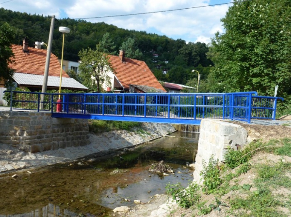 TM Stav, spol. s r.o. - Oprava lávky přes potok Jasenice ve Vsetíně