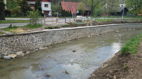 Oprava koryta potoku Rokytenka v části Pod Lipkami