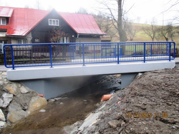 Oprava mostu přes potok Malá Vranča v městysi Nový Hrozenkov