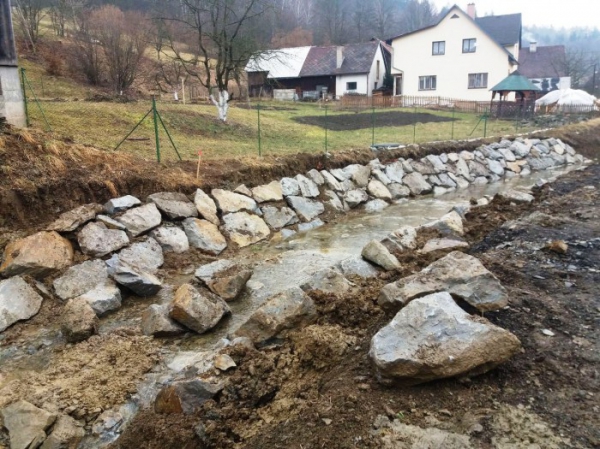 Oprava toku Rokytenka v obci Liptál