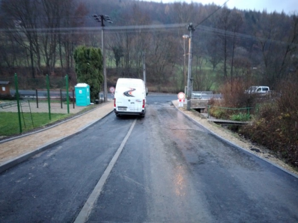 TM Stav, spol. s r.o. - Chodník a komunikace Sidonie, Brumov-Bylnice