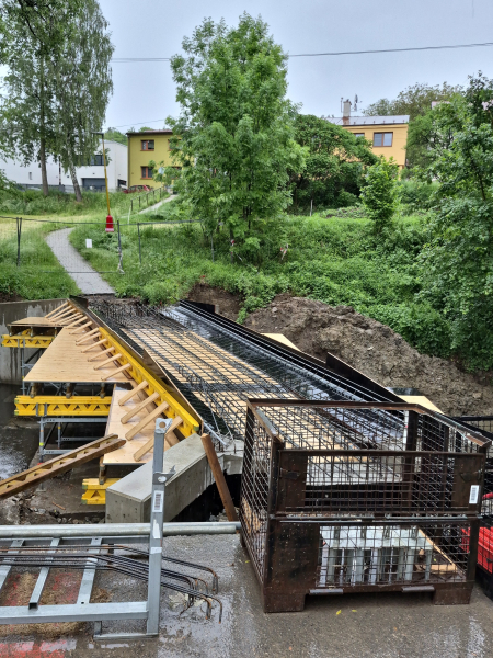 Betonová lávka přes Brumovku, Valšské Klobouky